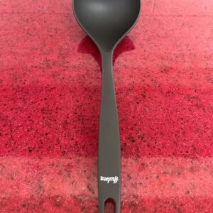 Copia-de-Set-de-6-utensillos-de-nylon-gris-con-vaso-15-1.jpg